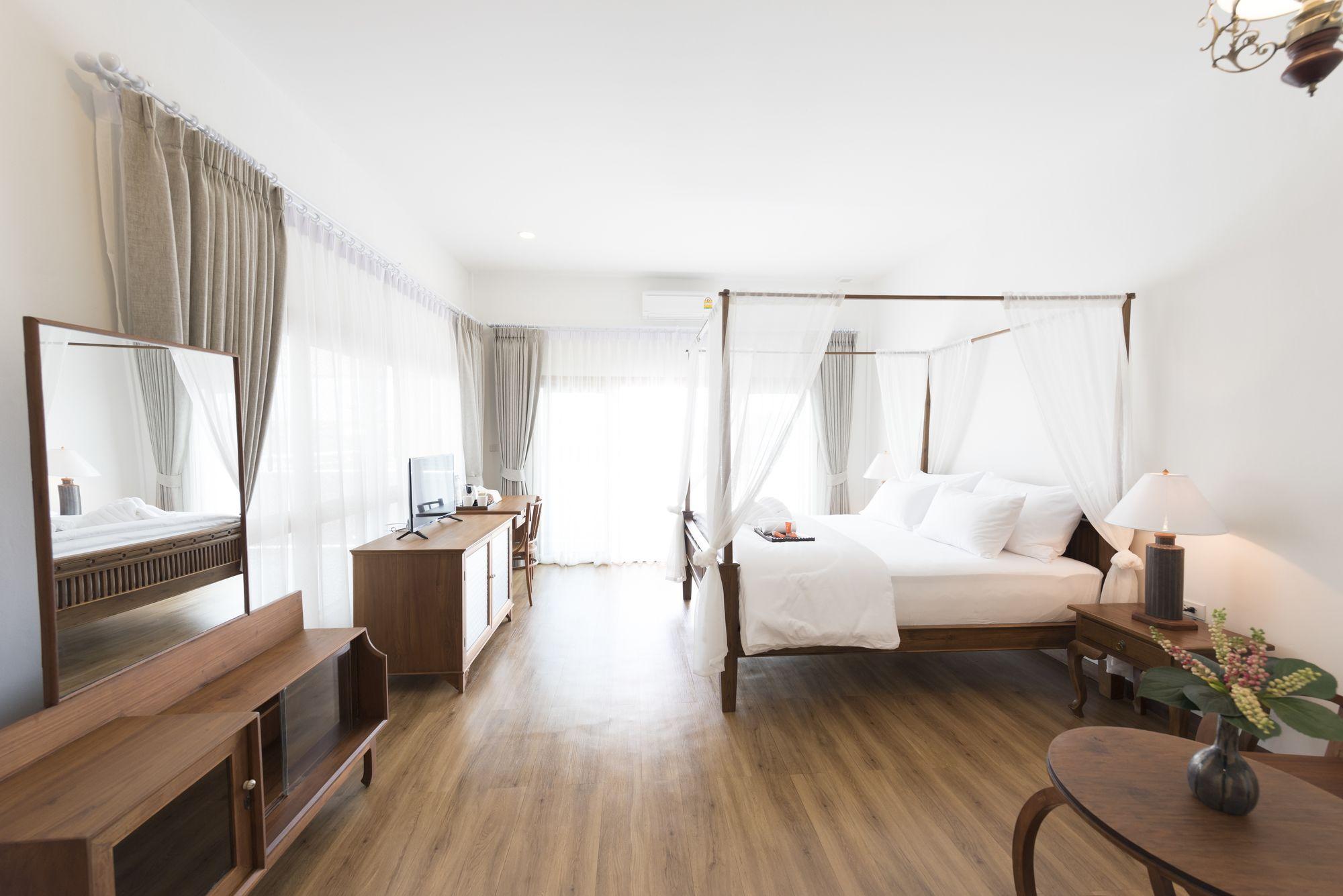 The Tippanet Hotel Chiang Mai (Adults Only) Екстериор снимка
